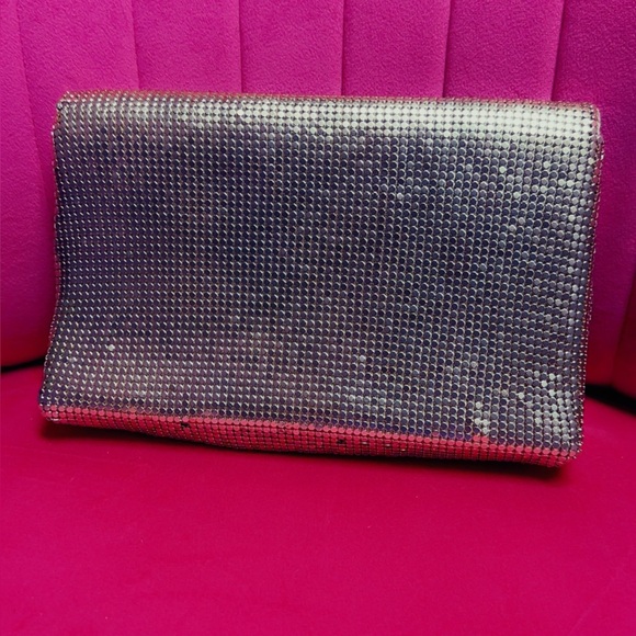 EUC ALDO Gold Clutch - Picture 8 of 16